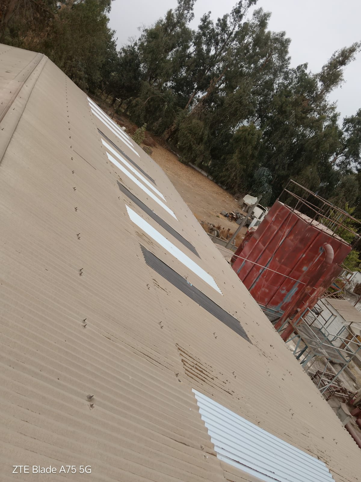 Cambio y reposición de planchas de zinc y policarbonato